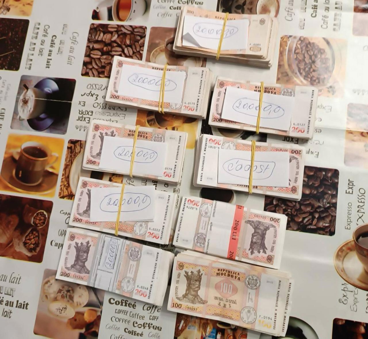 "Все знали о схемах "старой гвардии". Министры прокомментировали обыски в столичном медицинском колледже