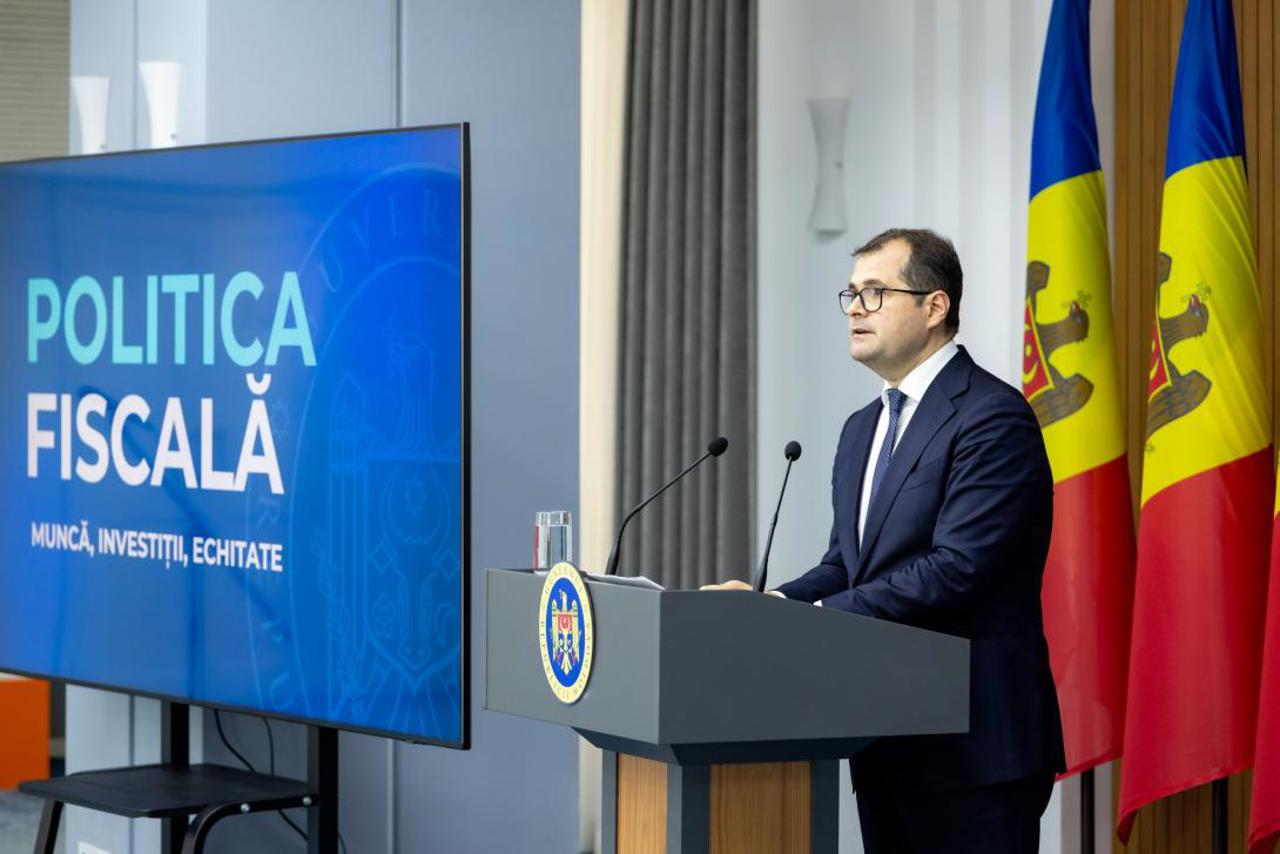 Expert, la Radio Moldova: Noua politică fiscală reflectă un compromis între investiții și protecția socială