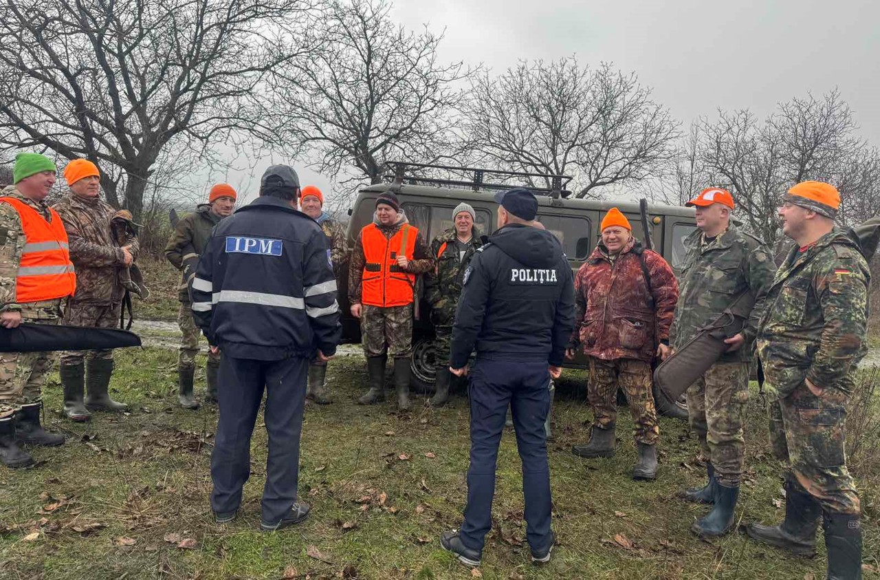 Inspectorii de mediu intensifică raziile și aplică sancțiuni pentru încălcarea regulilor la pescuit și vânătoare 