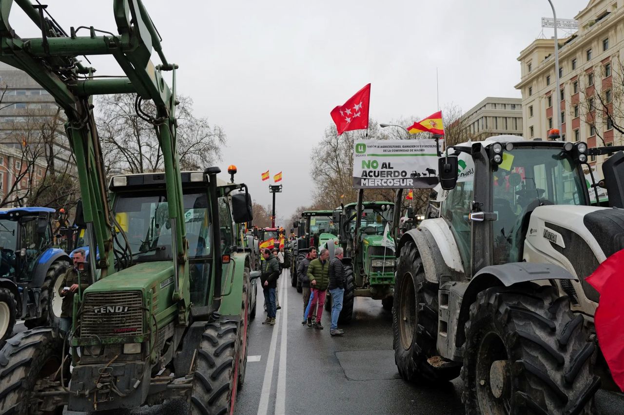 Protest masiv în capitala Spaniei: agricultorii cer respingerea acordului cu Mercosur și menținerea fondurilor PAC