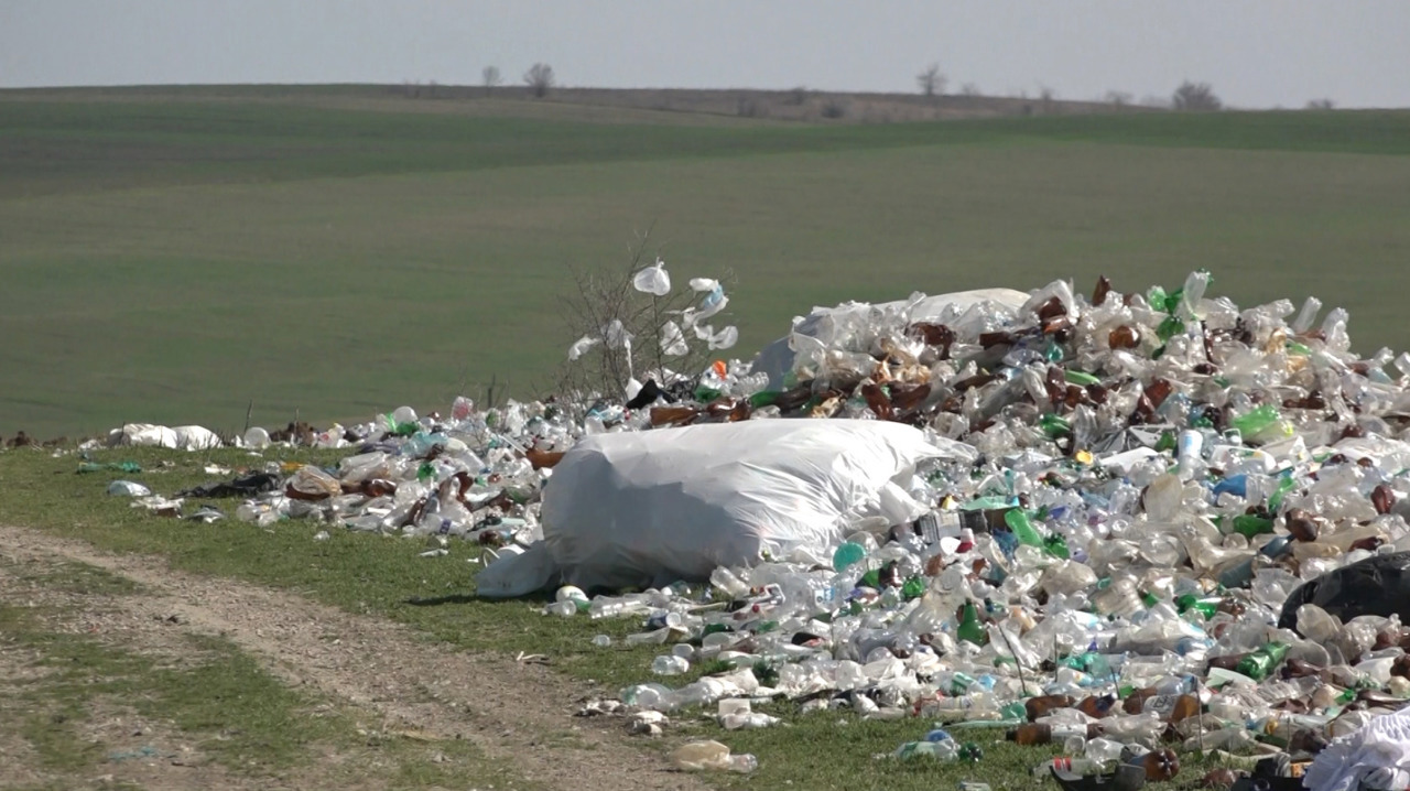 Deșeuri gestionate mai eficient: Lucrările de construcție a centrelor regionale vor fi declarate de utilitate publică