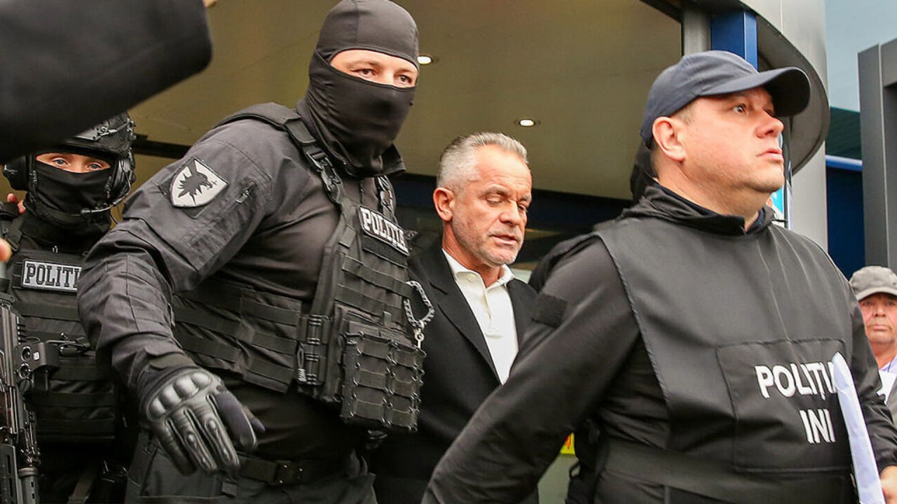 Plahotniuc a refuzat din nou să fie escortat la judecată. Următoarea ședință este programată pentru 20 octombrie