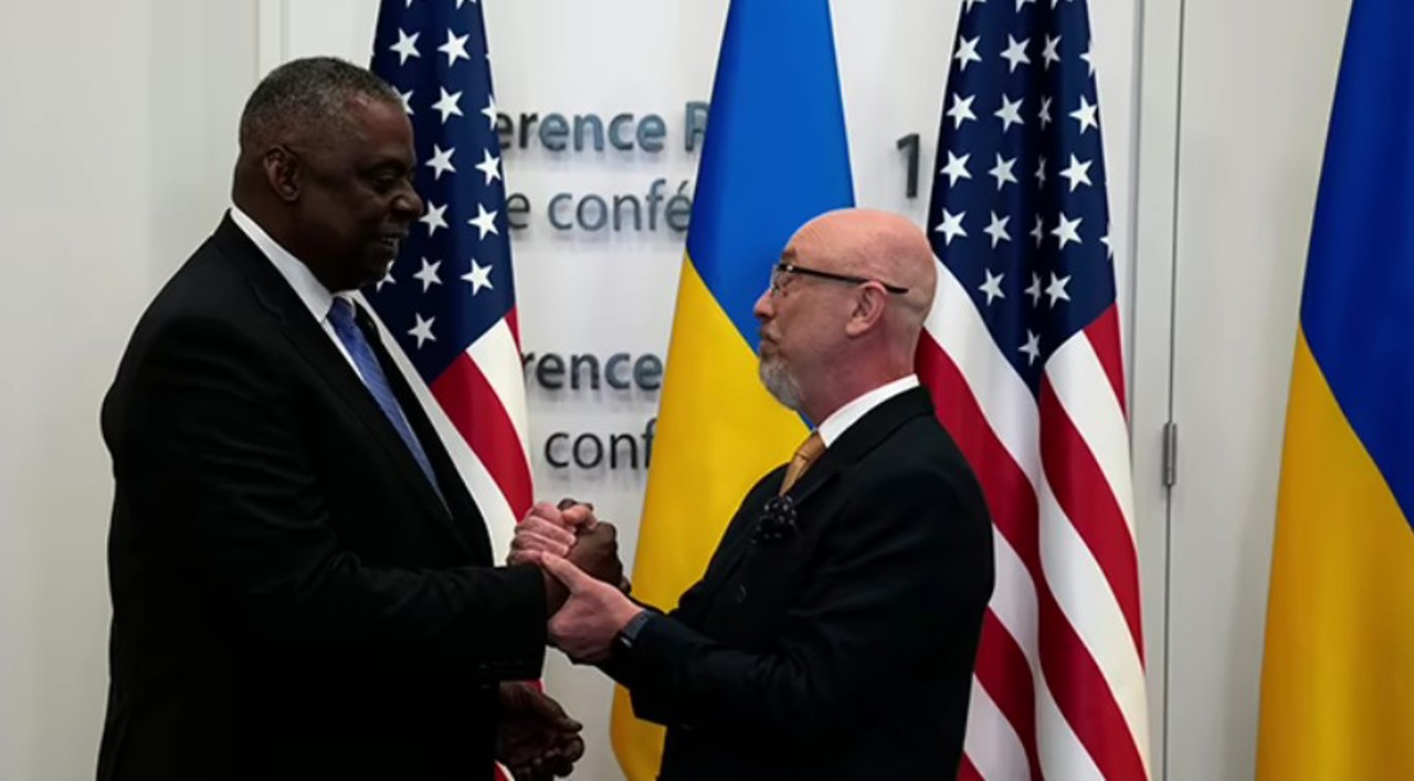 Ucraina va prezenta Pentagonului un raport privind utilizarea munițiilor cu dispersie