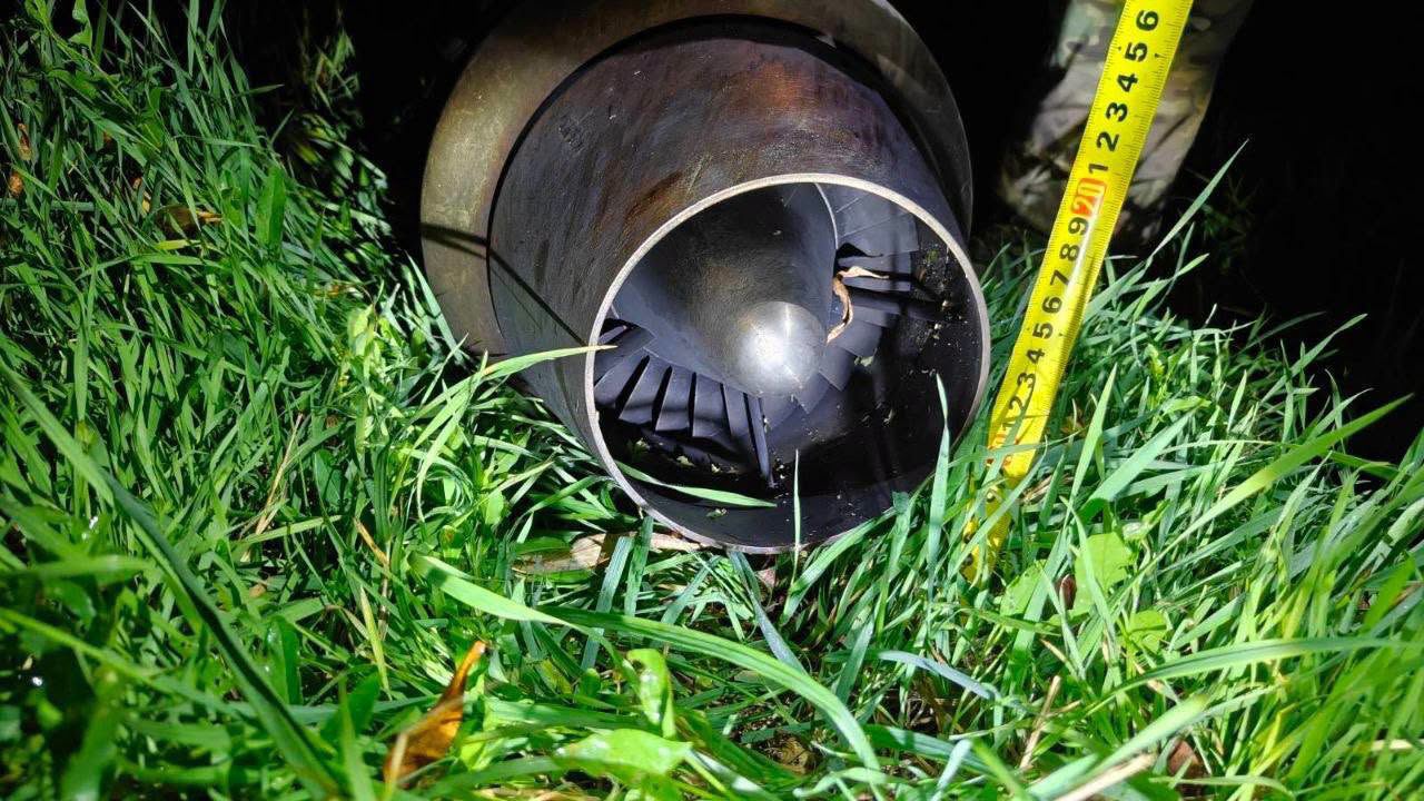 Fragmentele de drone descoperite pe teritoriul R. Moldova, sigilate și păstrate ca probe în dosare penale