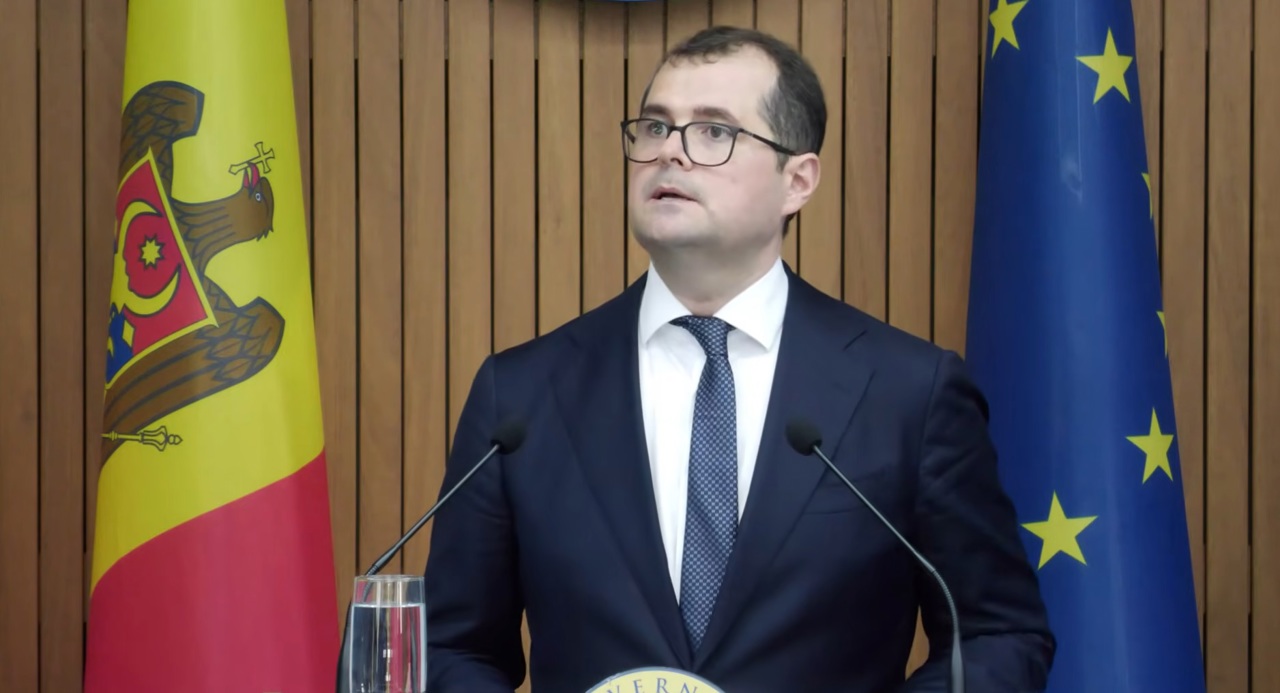 La Chișinău ca în Las Vegas. Premierul avertizează asupra riscului de deconectări și cere consum responsabil