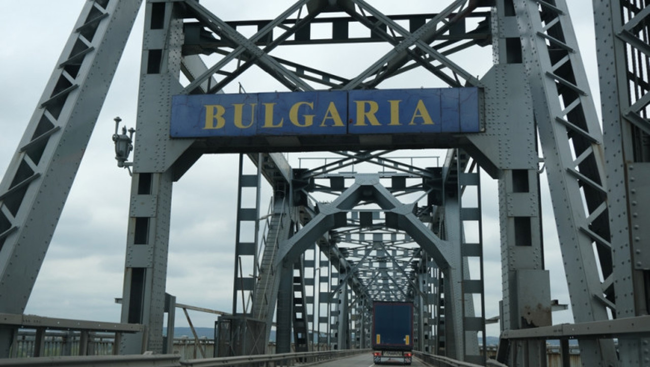În atenția călătorilor! Circulația pe Podul Prieteniei Giurgiu-Ruse, restricționată timp de două zile