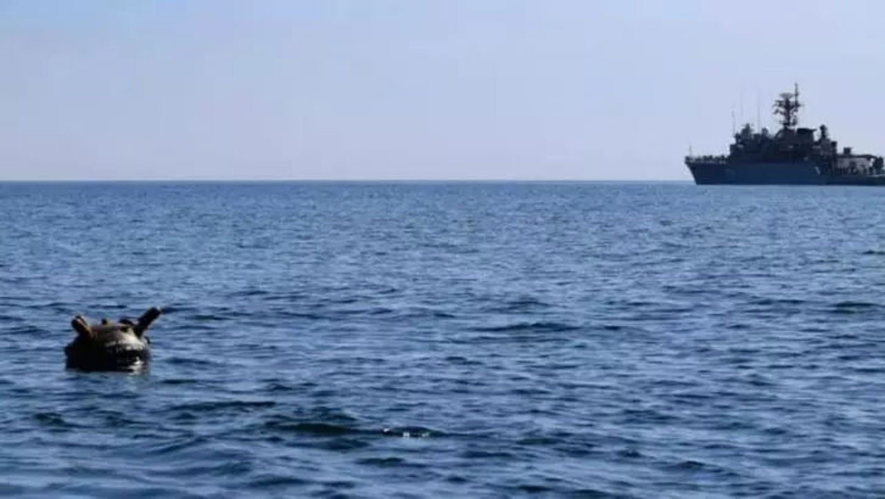 Kievul răspunde Moscovei: Navele care circulă în Marea Neagră spre porturile maritime ale Rusiei vor fi considerate ținte de atac