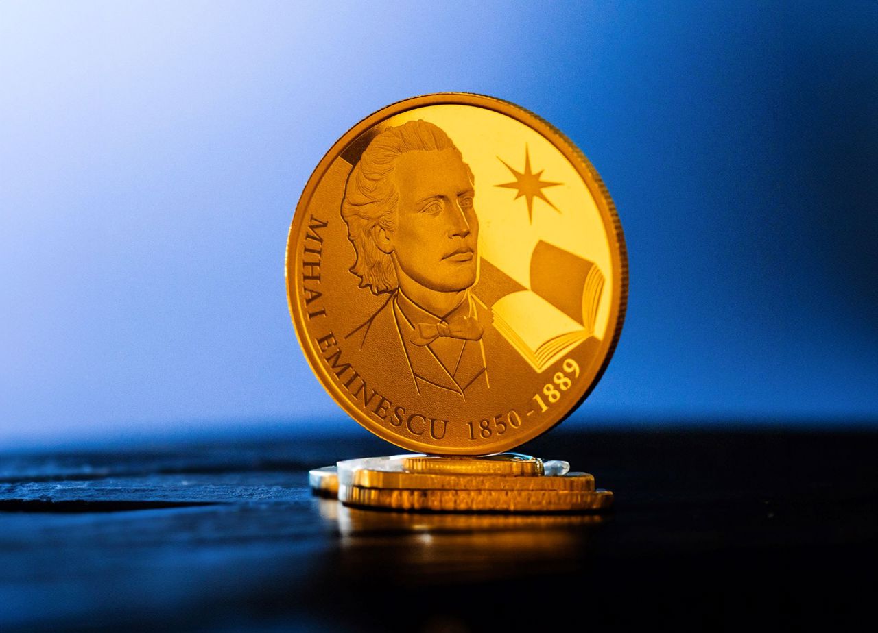 Moldova honours poet Mihai Eminescu with new commemorative coin