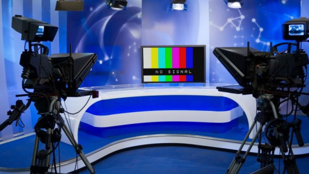 The reaction of some deputies after the suspension of the broadcasting licence of the six television stations