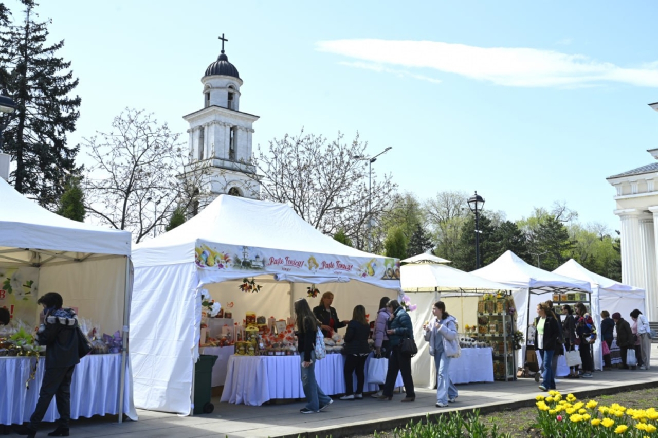 Târguri cu specific pascal, în capitală: Adresele de unde veți putea cumpăra pască și cozonaci de la producătorii autohtoni
