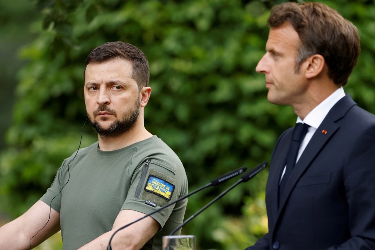 France will equip several Ukrainian battalions with dozens of armored vehicles and light tanks