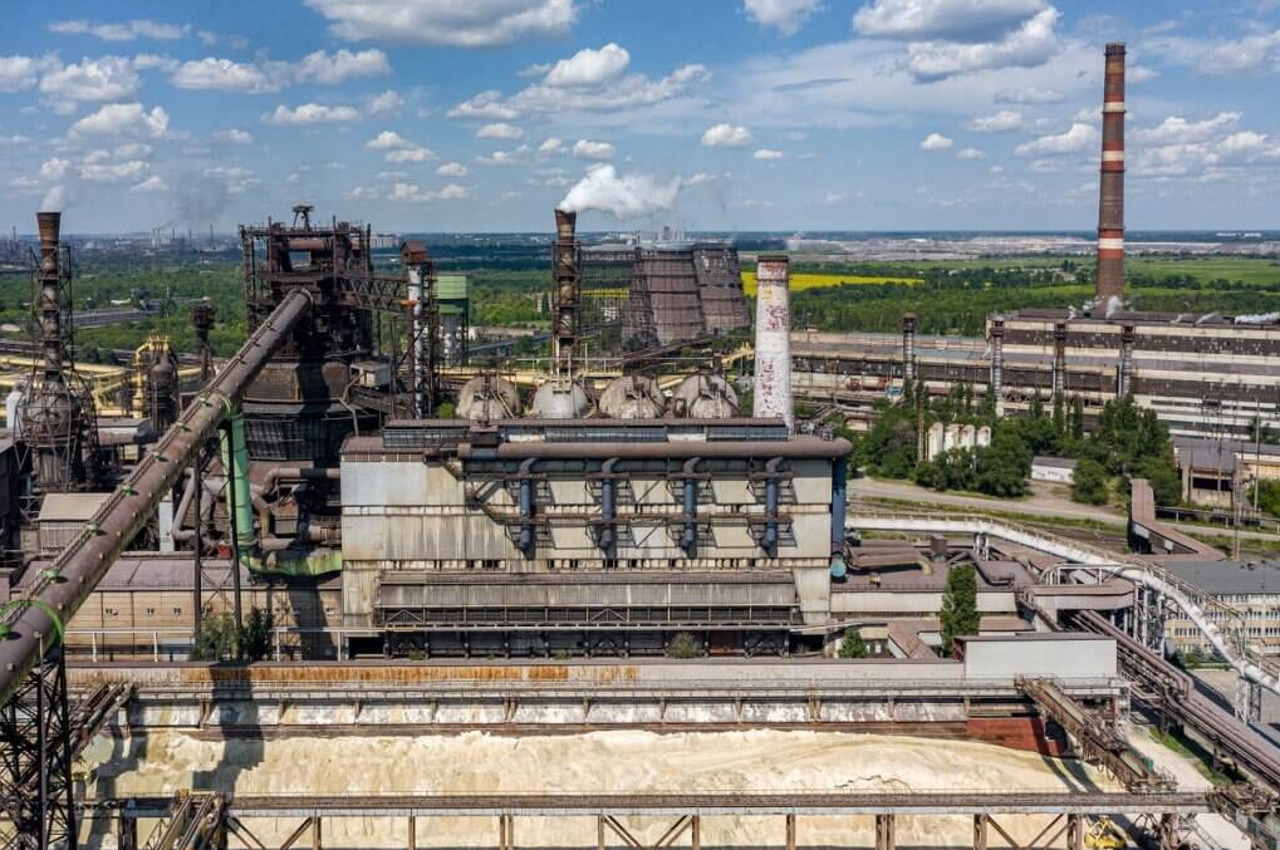 Atac rusesc asupra Krivoi Rog: Doi angajați ai „ArcelorMittal” au murit, 13 au fost răniți