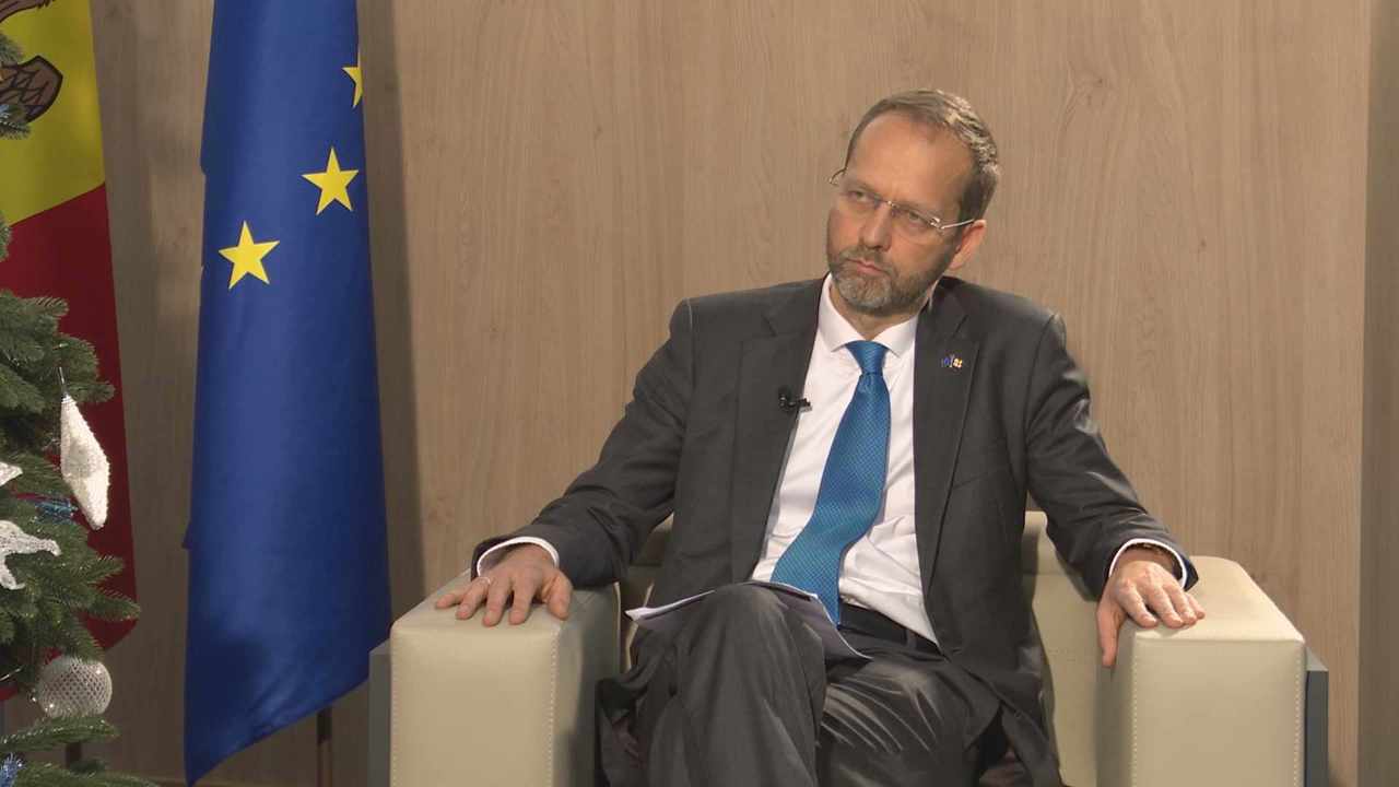  Ambasadorul Janis Mazeiks: „UE va continua să sprijine R. Moldova în fața atacurilor hibride ale Rusiei”