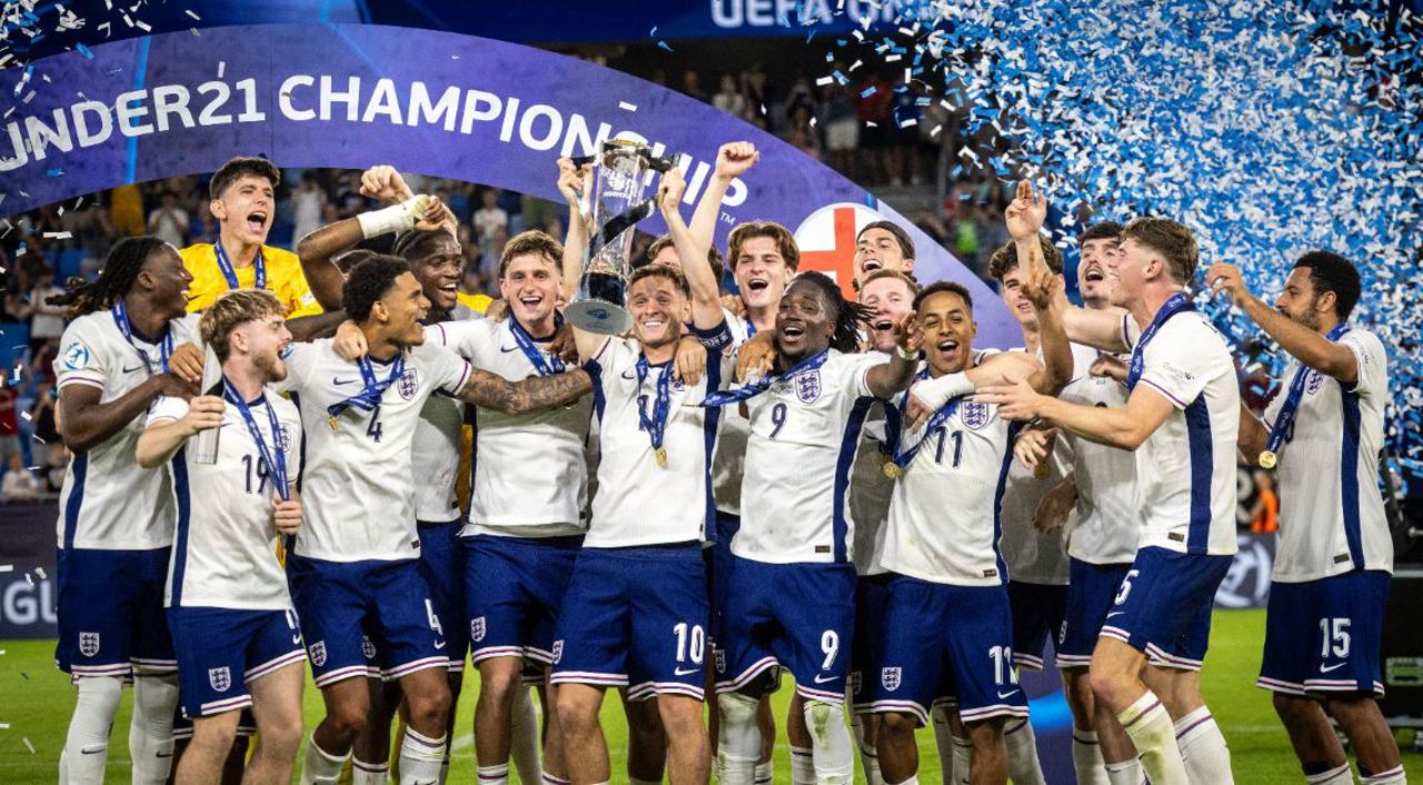 Reprezentativa Angliei a câștigat Campionatul European de fotbal pentu tineret „sub 21 de ani” pentru a doua oară consecutiv