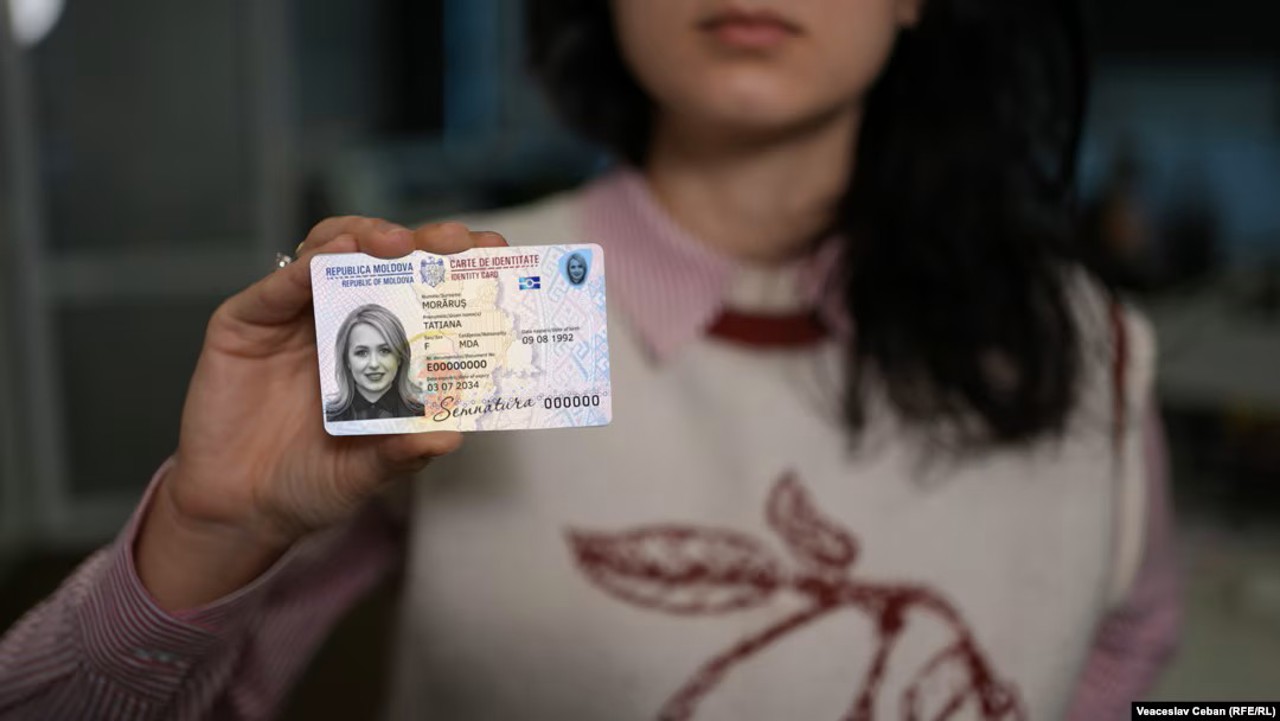 De astăzi, moldovenii pot solicita cartea de identitate în regim de urgență