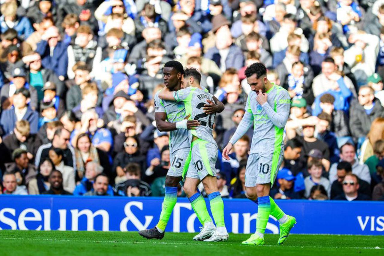 Title race ignited: City cruise past Chelsea while De Zerbi suffers nightmare Spurs debut