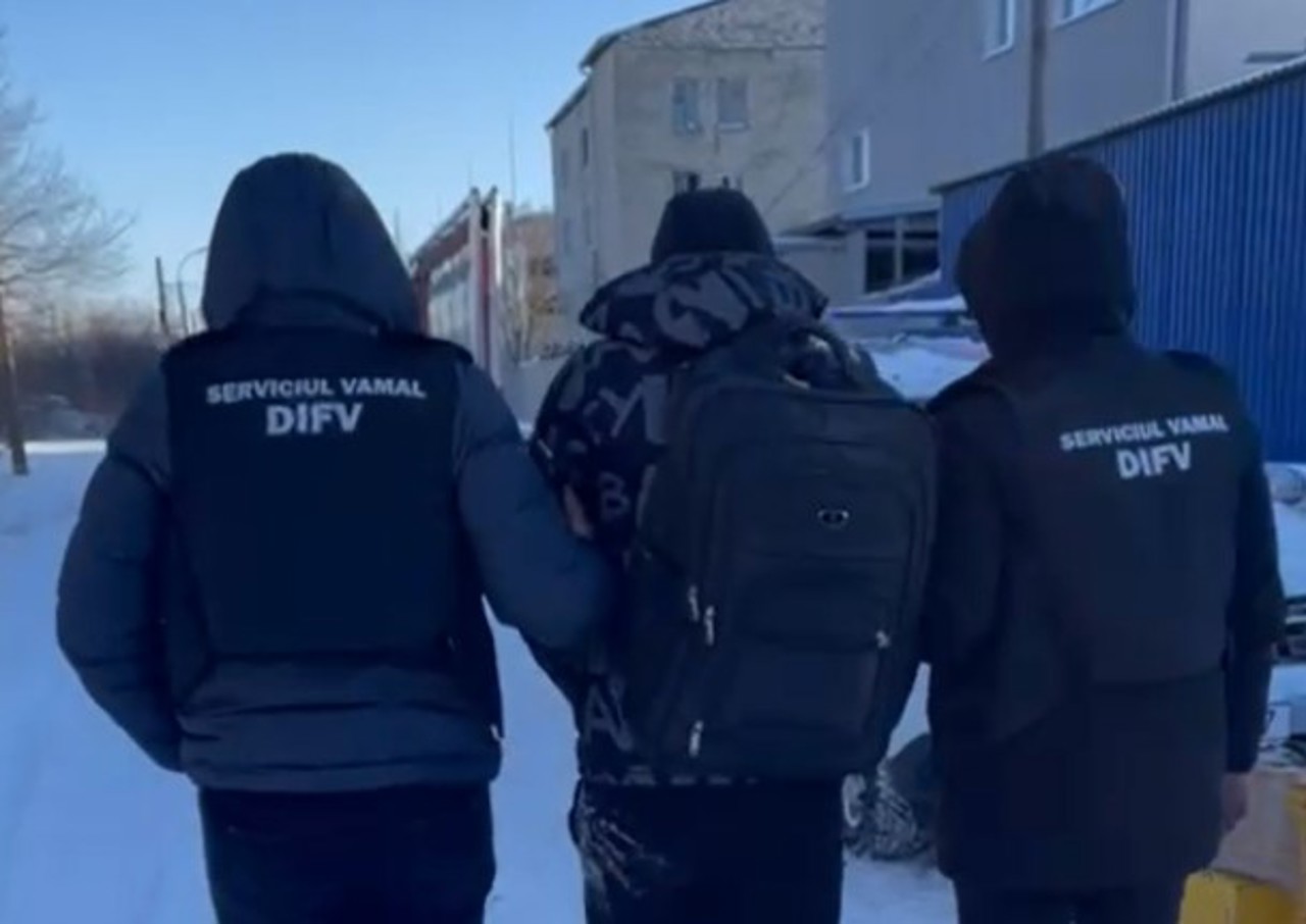 Doi ucraineni, reținuți într-un dosar de contrabandă cu droguri de peste 20 milioane lei