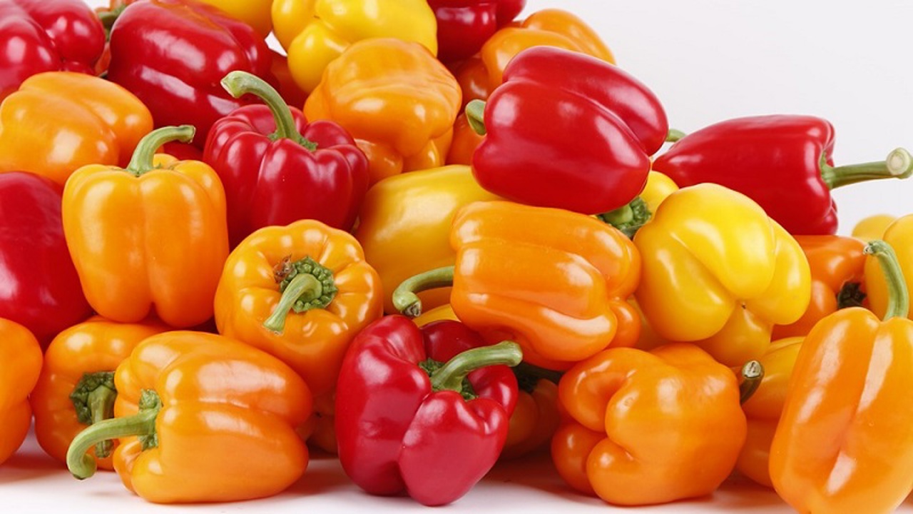 ANSA destroys 3.5 tons of peppers before they hit store shelves
