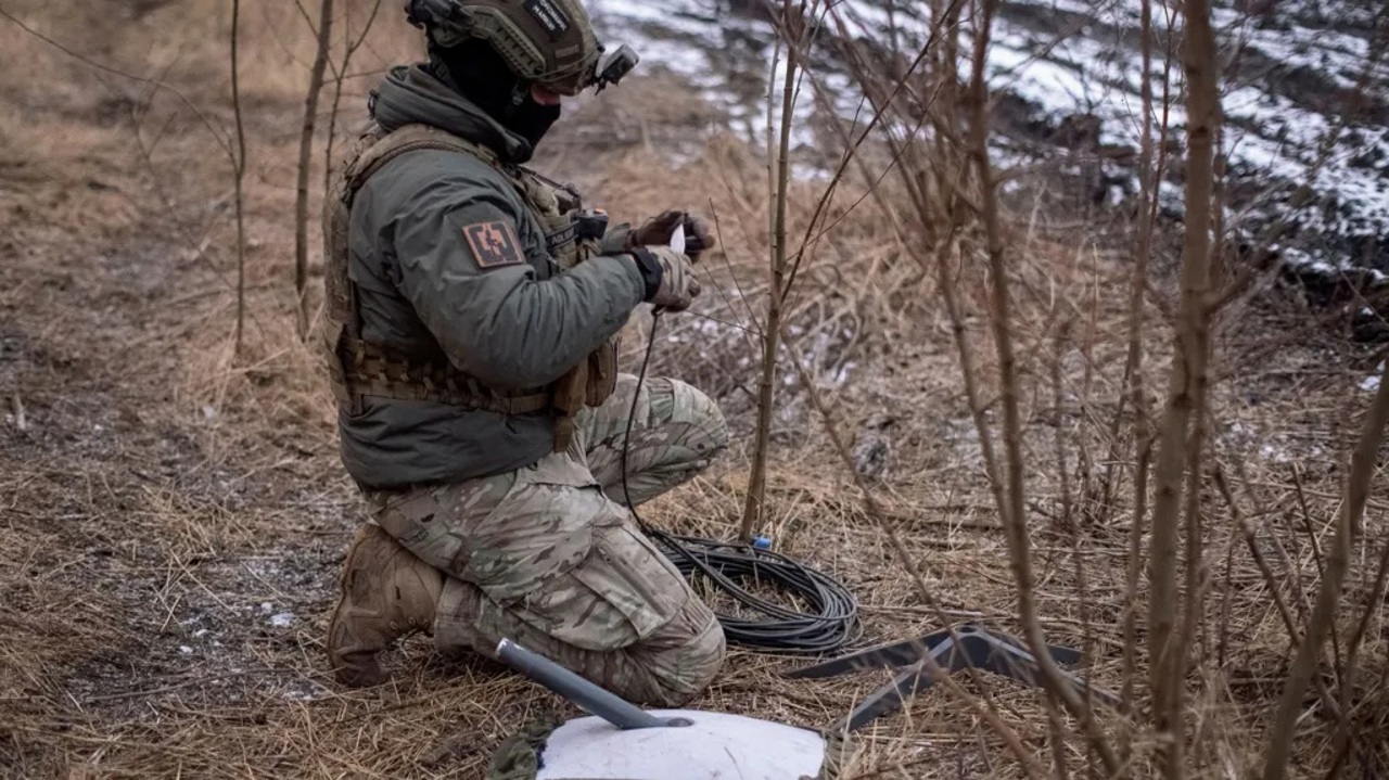 Conexiunea Starshield pe frontul din Ucraina, restabilită, după ce Trump l-ar fi sunat pe Musk