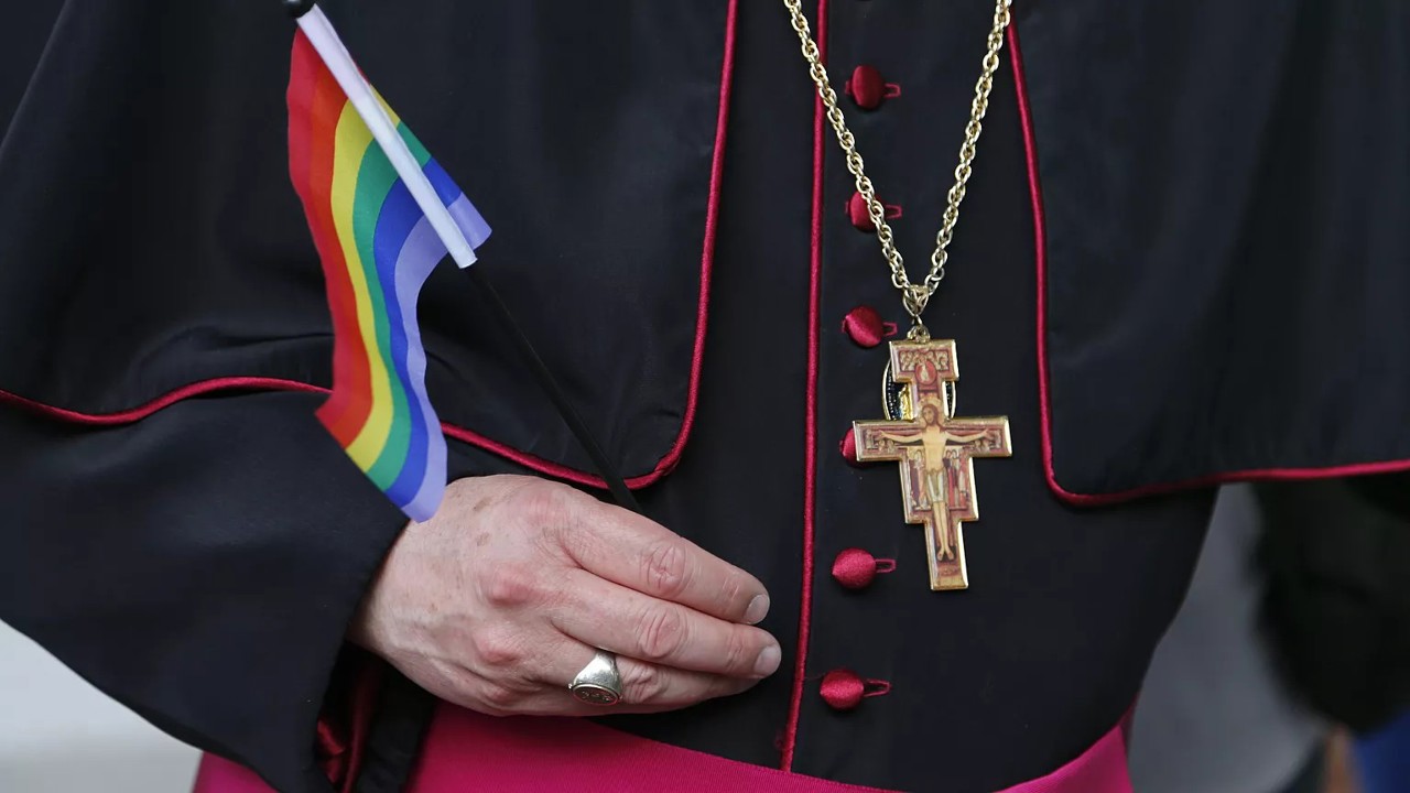 «Săptămâna Europei»: ziua 2 — chestiunea creștinismului și mitul propagandei LGBT în școli