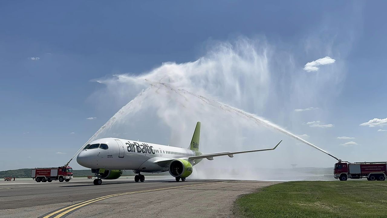 O companie aeriană lansează zboruri directe pe ruta Chișinău-Riga