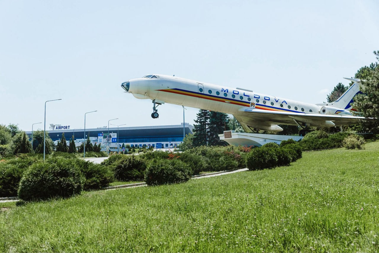 Oferta câștigătoare pentru modernizarea terminalului aeroportului din Chișinău va fi reevaluată