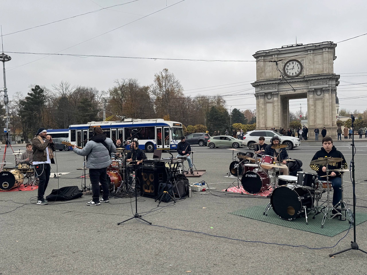  Drummers performed downtown Chișinău for a noble cause