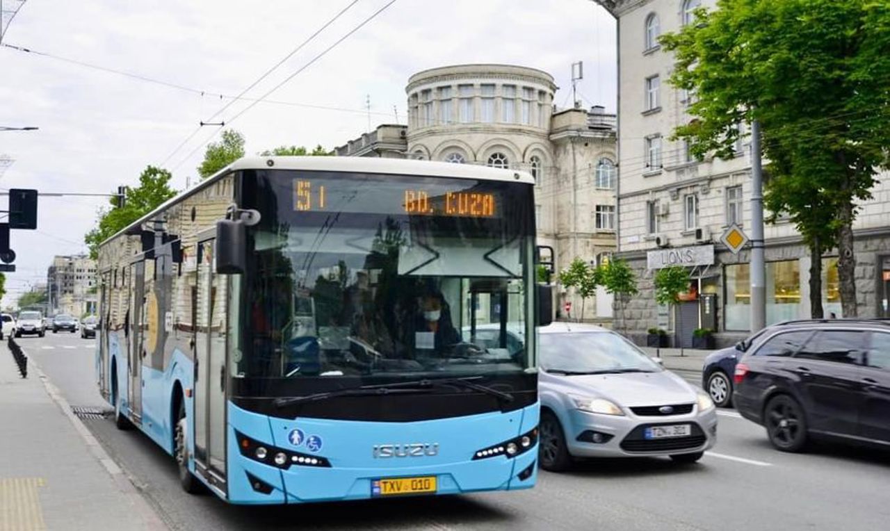 În suburbiile capitalei vor circula mai multe autobuze