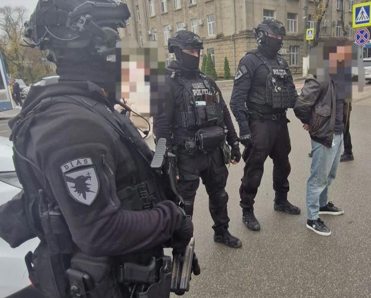 Bărbat din Sângerei, reținut pentru șantaj: a cerut 40.000 de lei pentru o datorie inventată