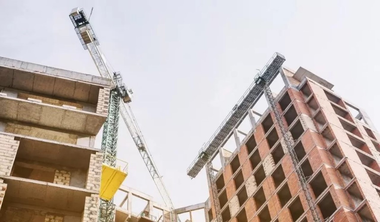 Guvernul a aprobat noi reglementări privind respectarea cerințelor în construcții