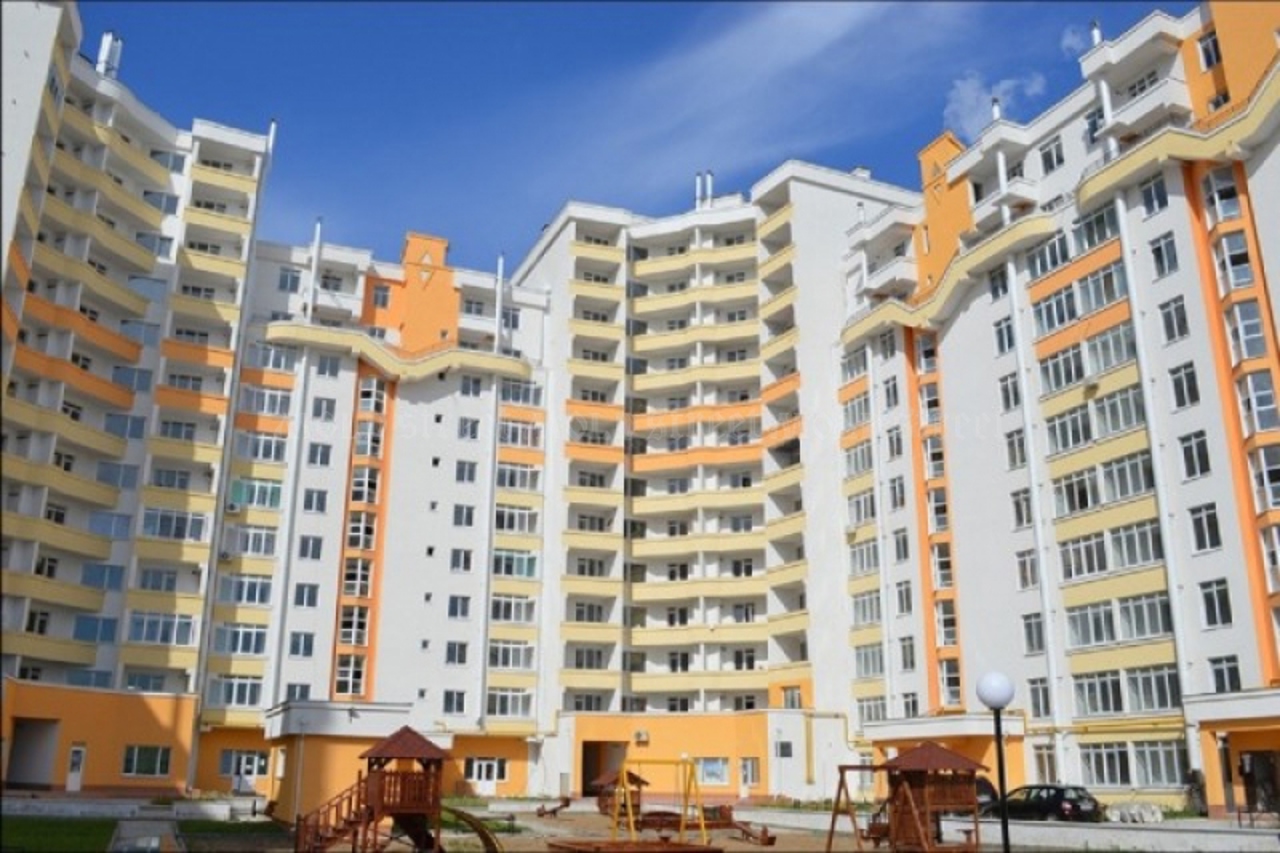 Impactul crizelor din 2022 asupra pieței imobiliare. Prognozele experților pentru următorul an