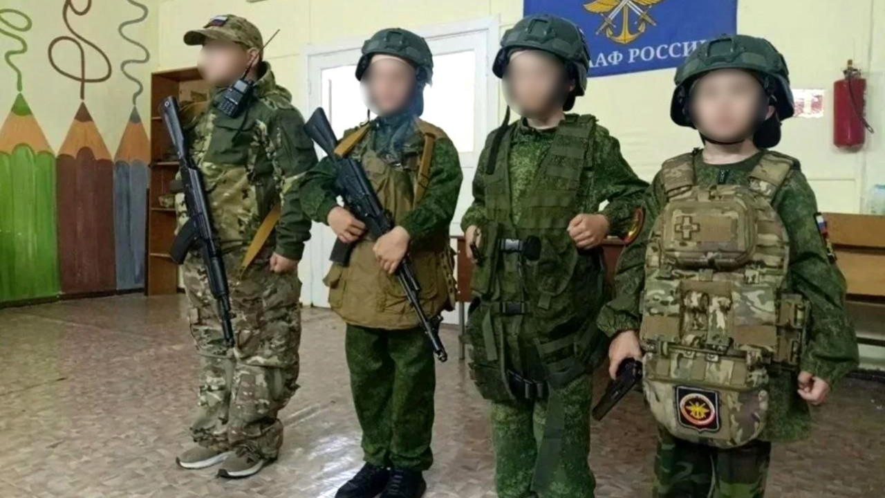 În ținutul Primorie au fost deschise tabere militarizate pentru copii „Șturmovik” și „Pehotinets”