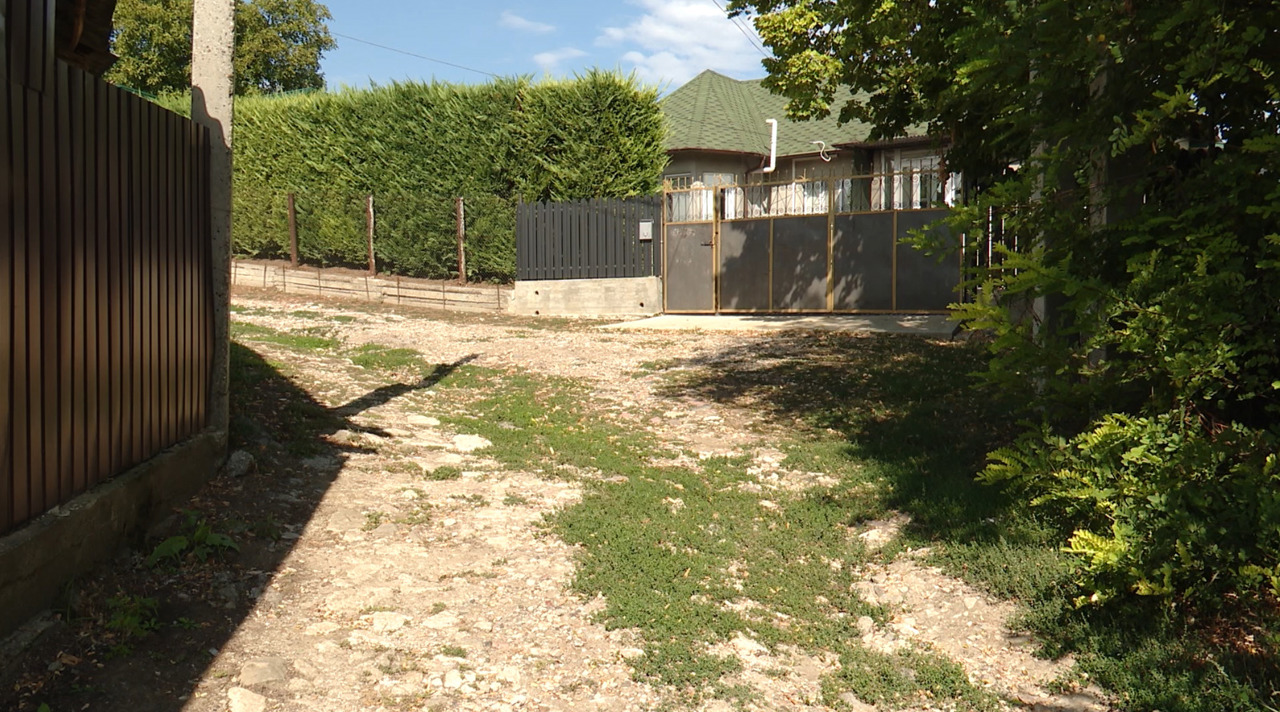 În șase sate, drumurile distruse de ploi vor fi reparate cu bani din bugetul de stat