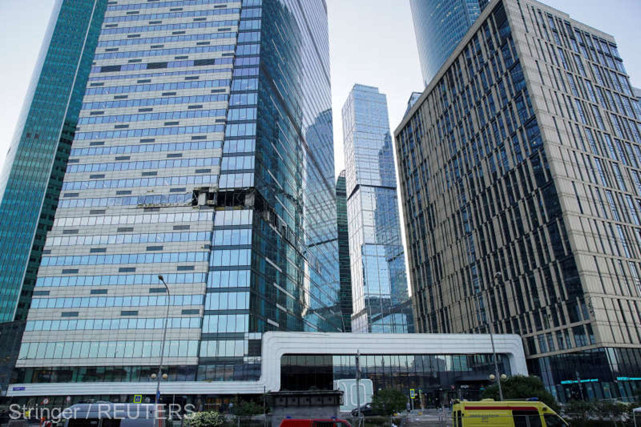 Moscova, atacată cu drone. Aeroportul Vnukovo, închis pentru scurt timp