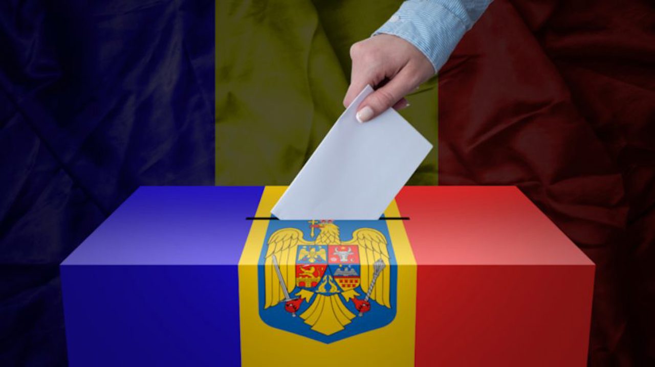 Polling stations in Moldova have opened for presidential election in Romania. Over 5,600 voters by 2:30 p.m.