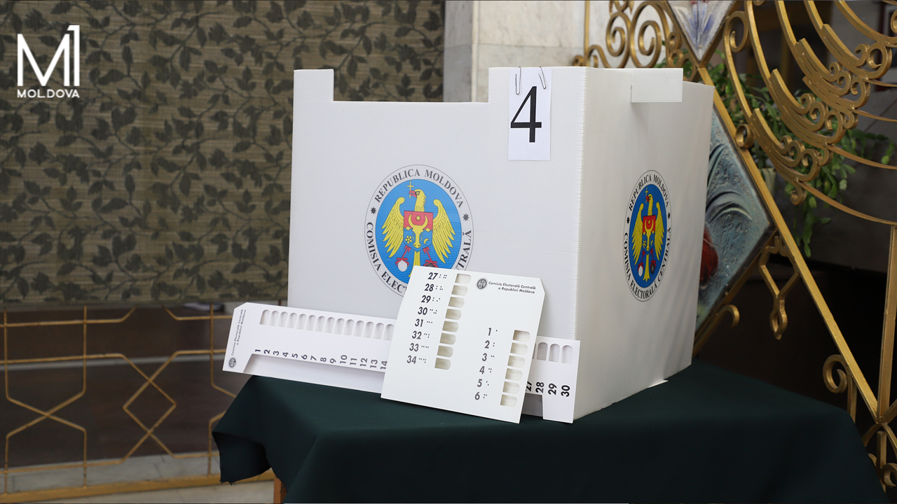 CEC a recepționat documentele pentru înregistrarea unui grup de inițiativă în susținerea candidatului la alegerile prezidențiale și un participant la referendum