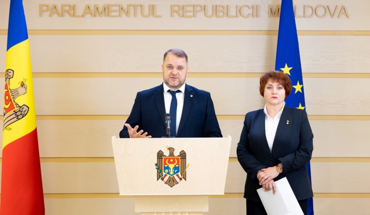 Deputații BCS solicită introducerea pedepsei penale pentru chemările publice la lichidarea statului