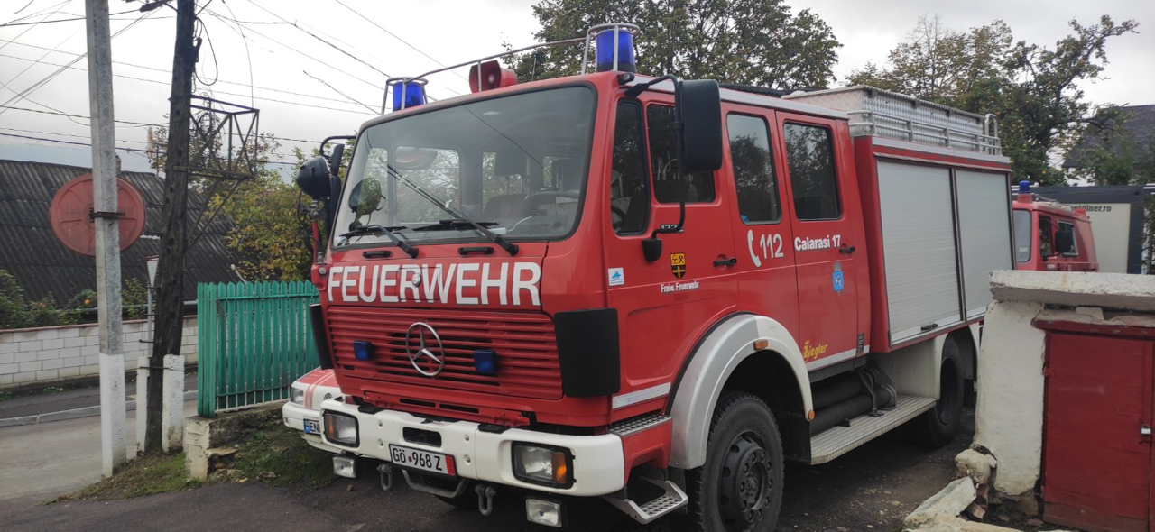 Rescuers in Telenești and Călărași receive two modern emergency vehicles