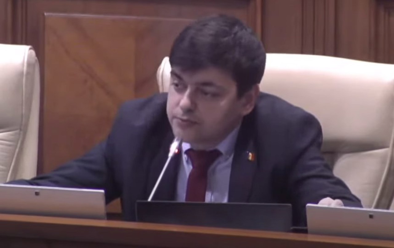 Гайк Вартатян объявил себя независимым депутатом после выхода из фракции БКС