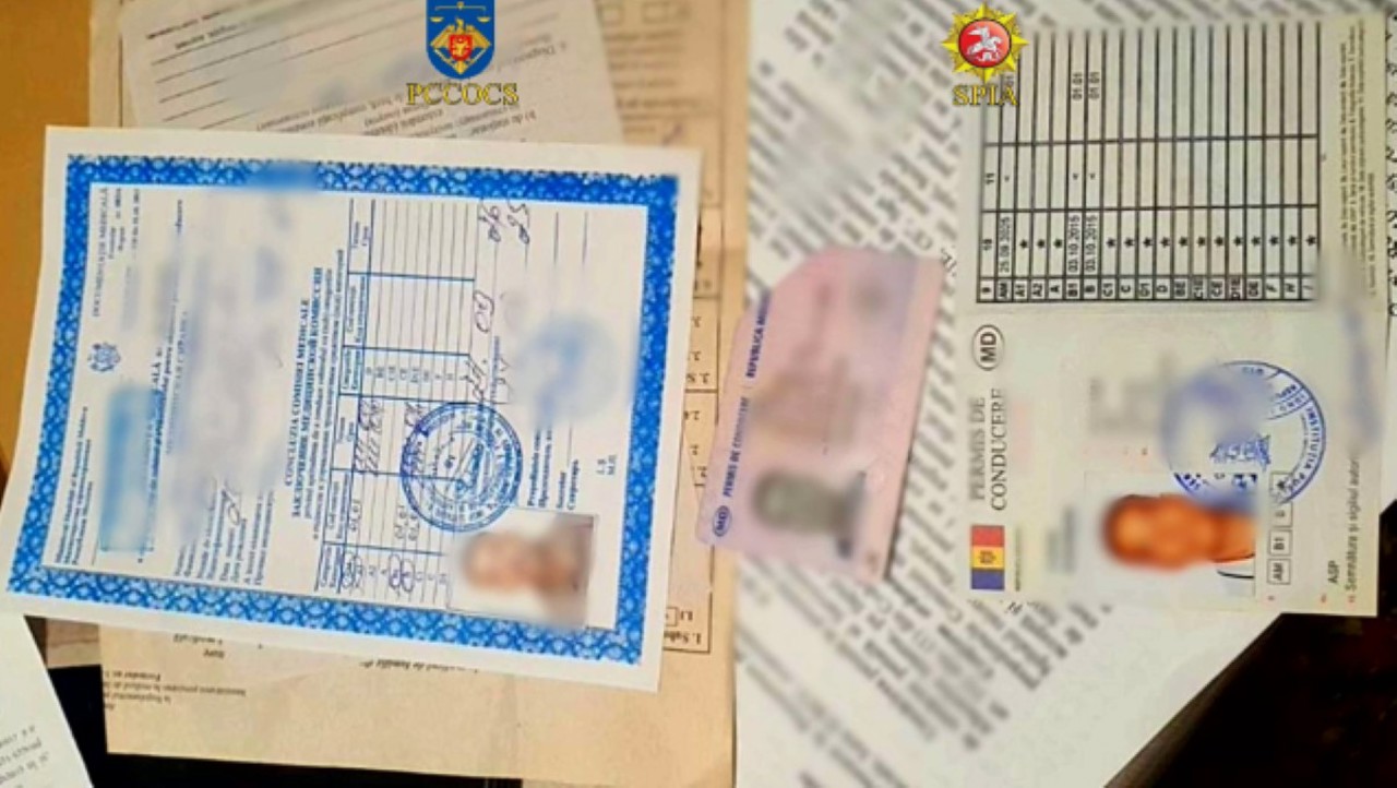 „Afacere” cu adeverințe medicale false la Hâncești: un polițist și un medic, cercetați penal de PCCOCS