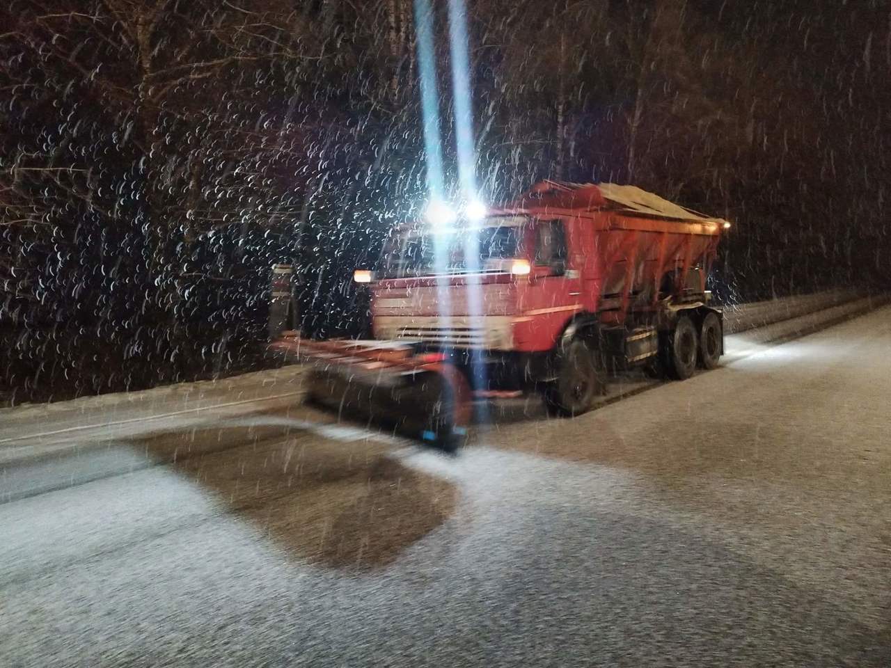 Condiții meteo dificile: Serviciul 112 îndeamnă populația să utilizeze numărul de urgență doar în cazuri reale