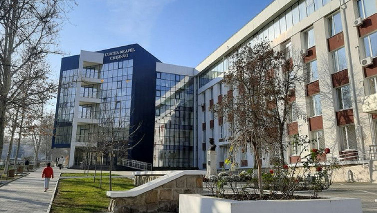 Новые угрозы взрыва в столице: заминированы суд Буюкань,Кишинэу и Апелляционная палата