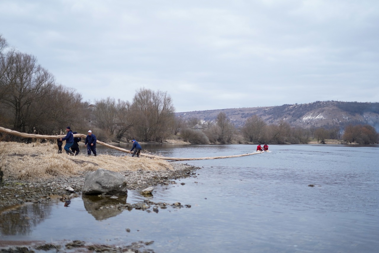 Moldova accuses Russia of polluting the Nistru River, urges international pressure; Parliament approves declaration
