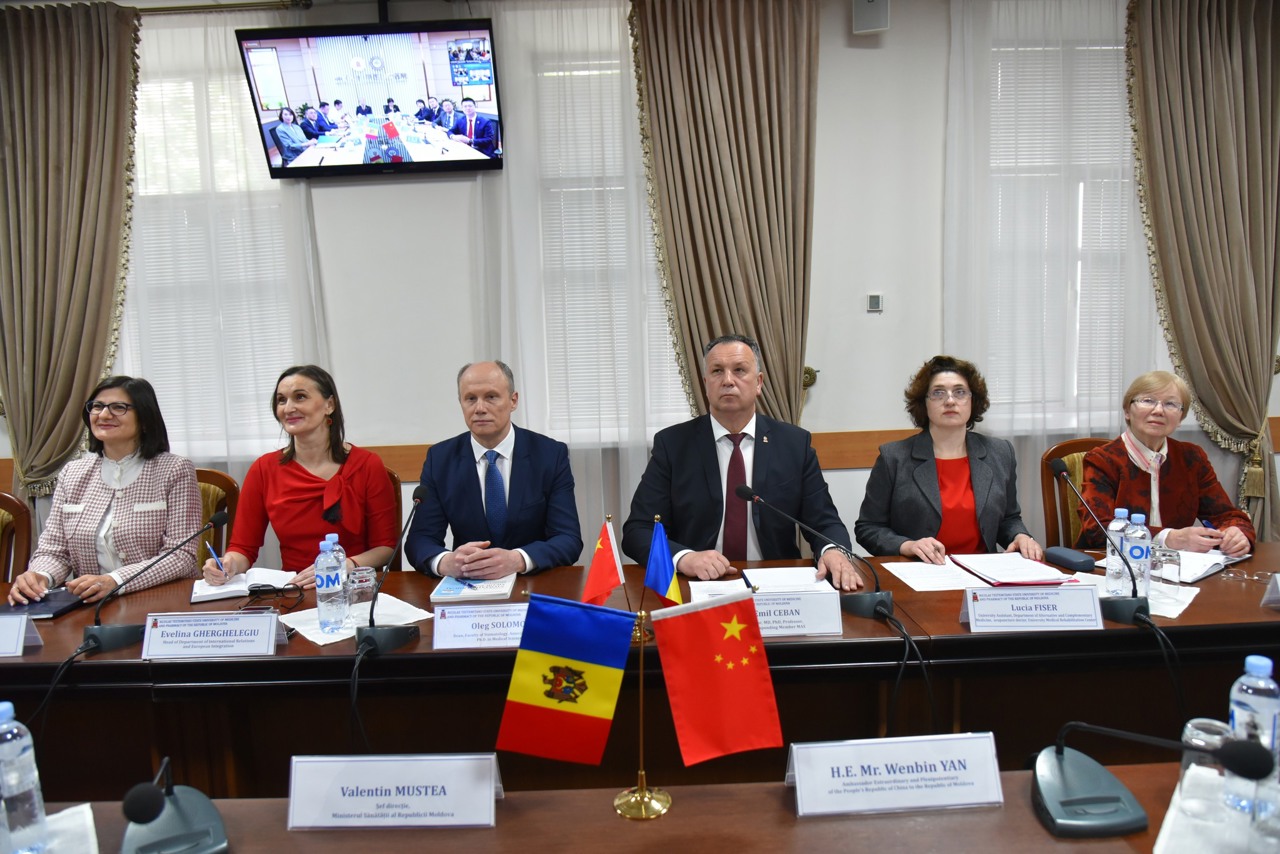 USMF „Nicolae Testemițanu” va colabora cu Școala de Stomatologie din China de Vest: Ce prevede Memorandumul semnat