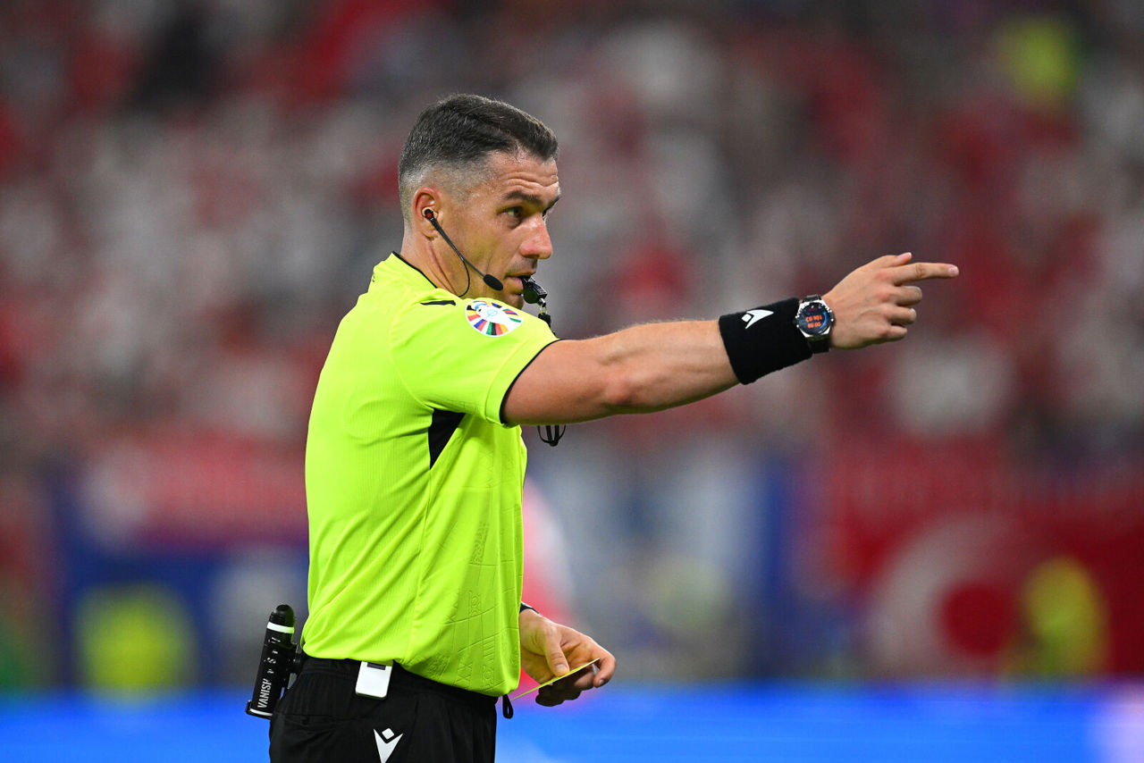 A arbitrat finala Cupei Republicii Moldova, iar în acest an a fost delegat să oficieze finala Ligii Campionilor
