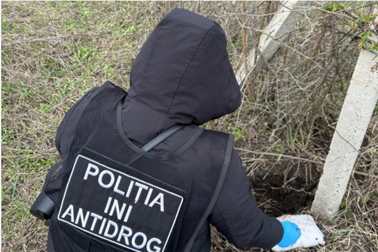 Traficanții de droguri folosesc minori drept curieri pentru a evita pedepse aspre. Statul pregătește înăsprirea sancțiunilor