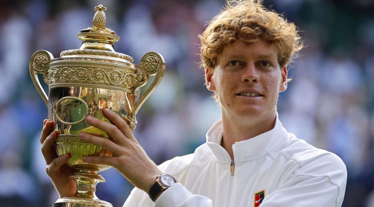 Tenismanul italian Jannik Sinner a cucerit în premieră  trofeul la Wimbledon