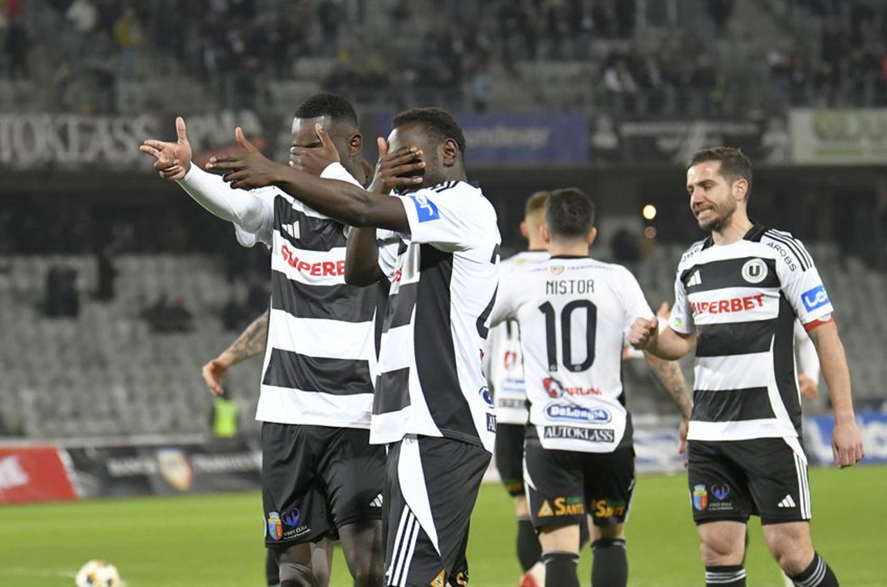 Universitatea Cluj s-a calificat în play-off-ul Superligii românești de fotbal 