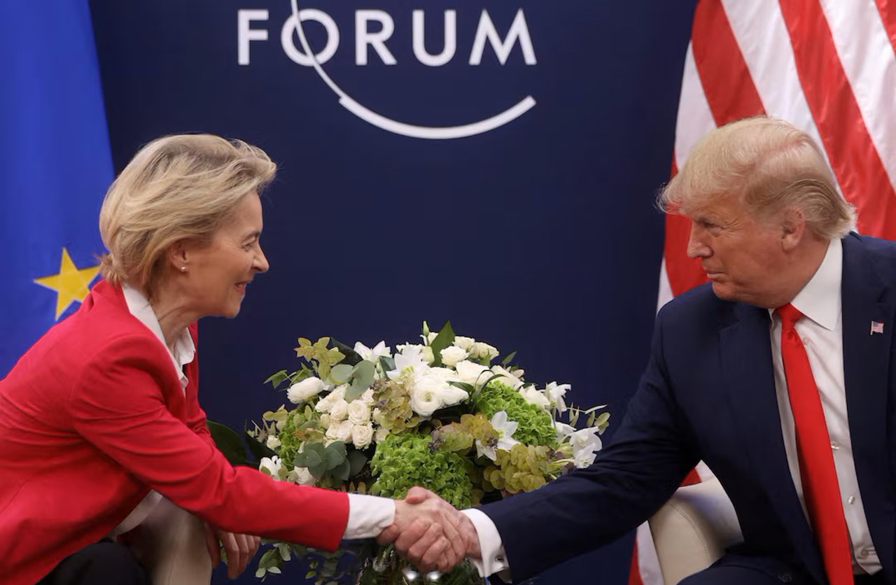 Trump amână tarifele de 50% pentru UE până pe 9 iulie