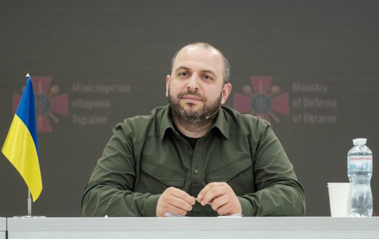 Бывший министр обороны Украины Умеров назначен секретарем СНБО